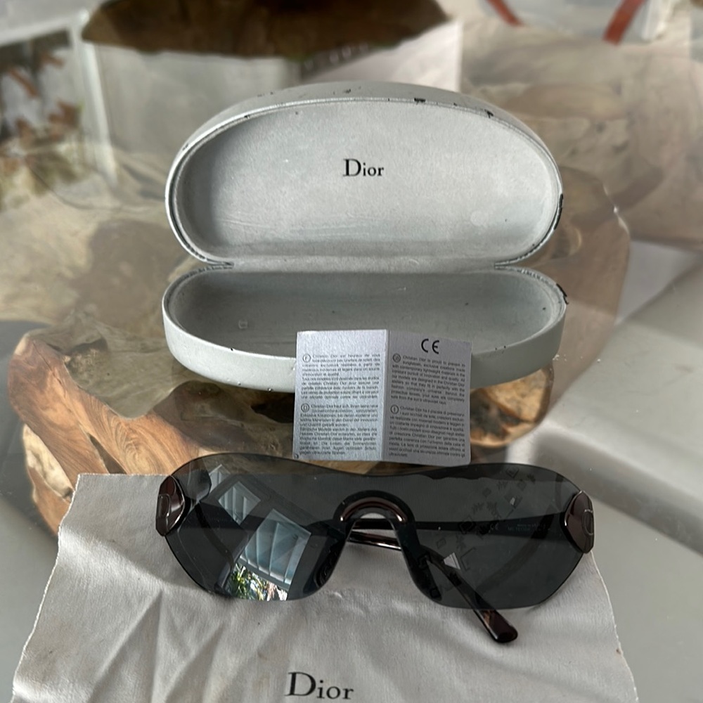 Christian Dior black classic sunglasses